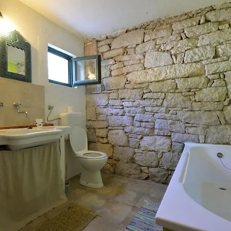 Steinhaus Am Mit Ueberdachter Terrasse Als P By Interhome Tatil Evi *